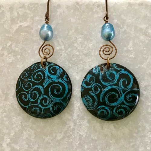 Kristal Wick's Color Inspiration - Brrrr Enamel Earrings - , Contemporary Wire Jewelry, Loops, Wire Loop, Wrapped Wire Loop, Spirals, Wire Spiral, Spiral Wire Wrap, color inspiration brrrr enamel earrings